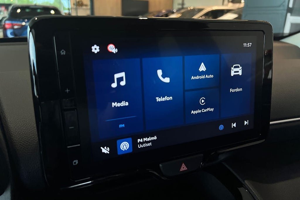 Vehicle Image 15