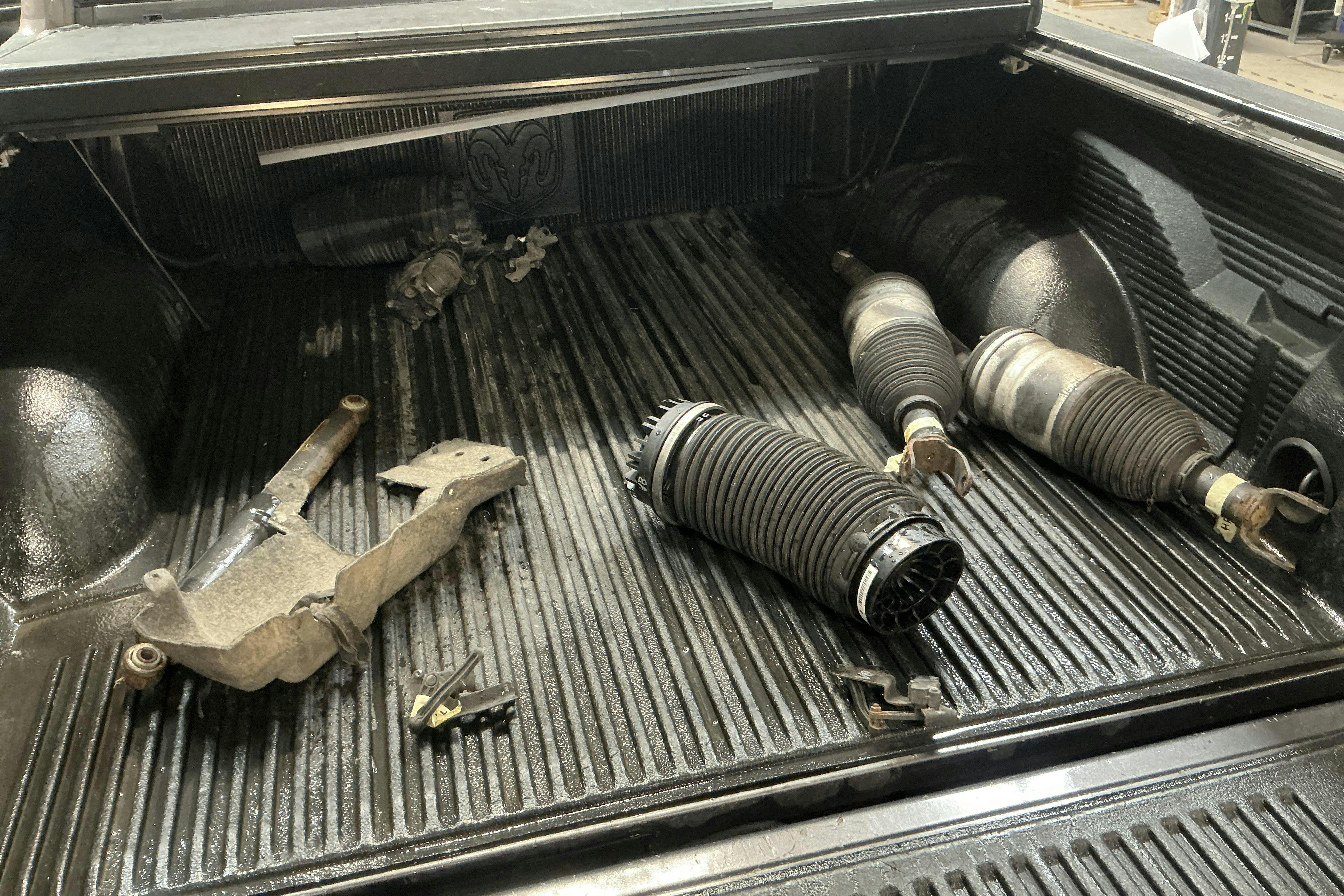 Vehicle Image 14