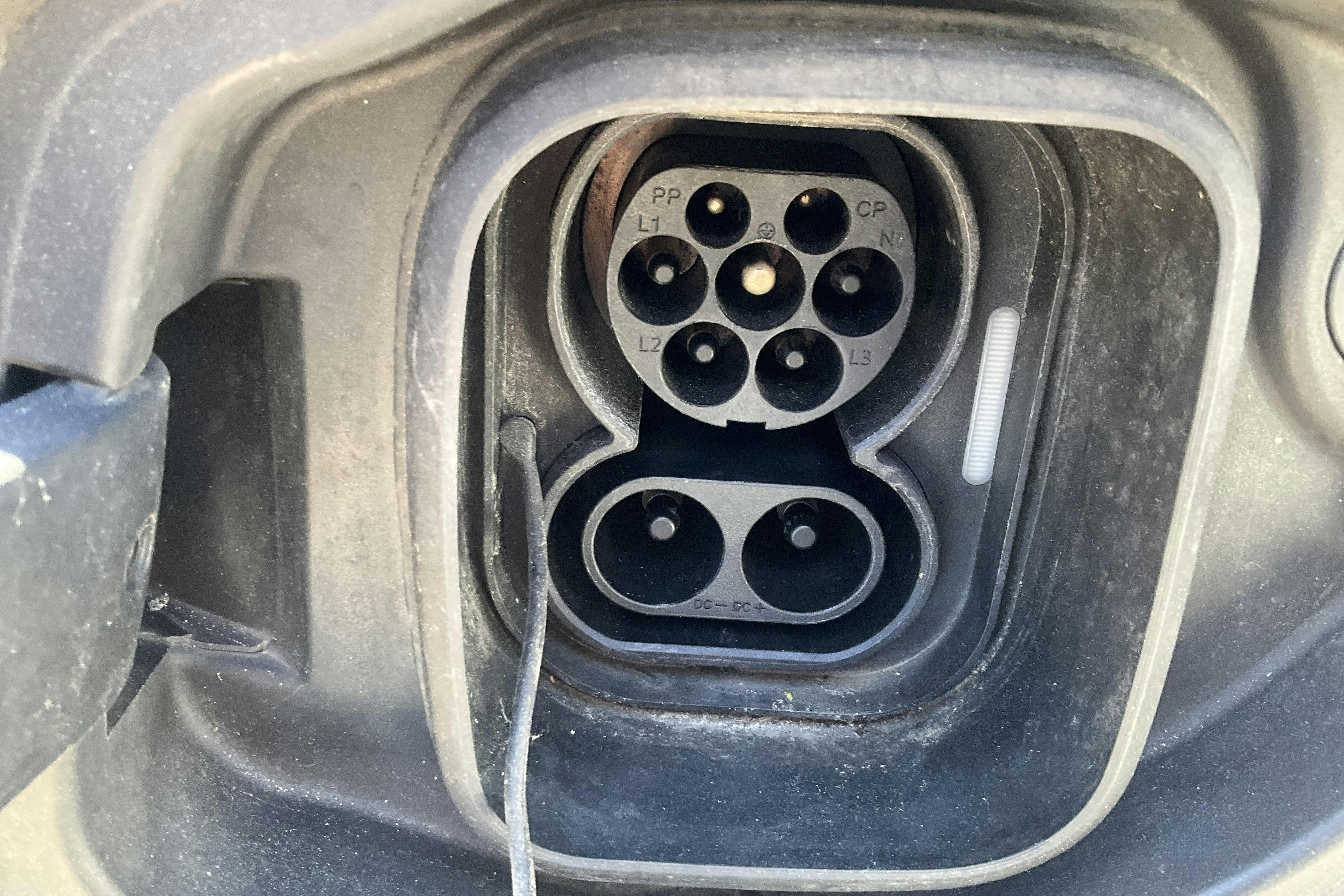 Vehicle Image 15