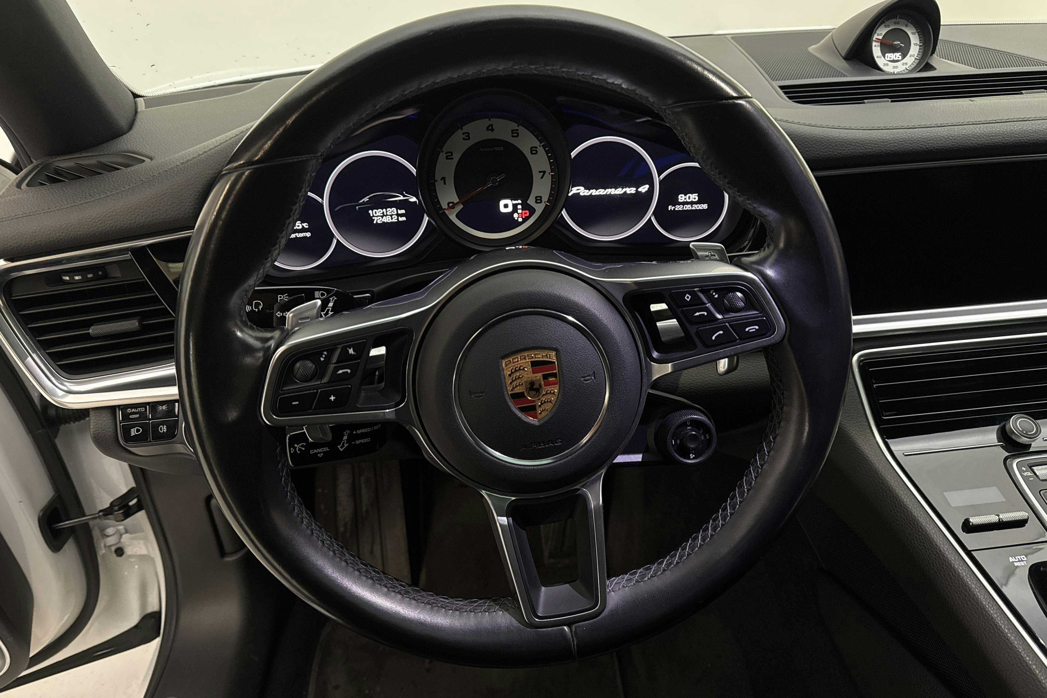 Vehicle Image 20