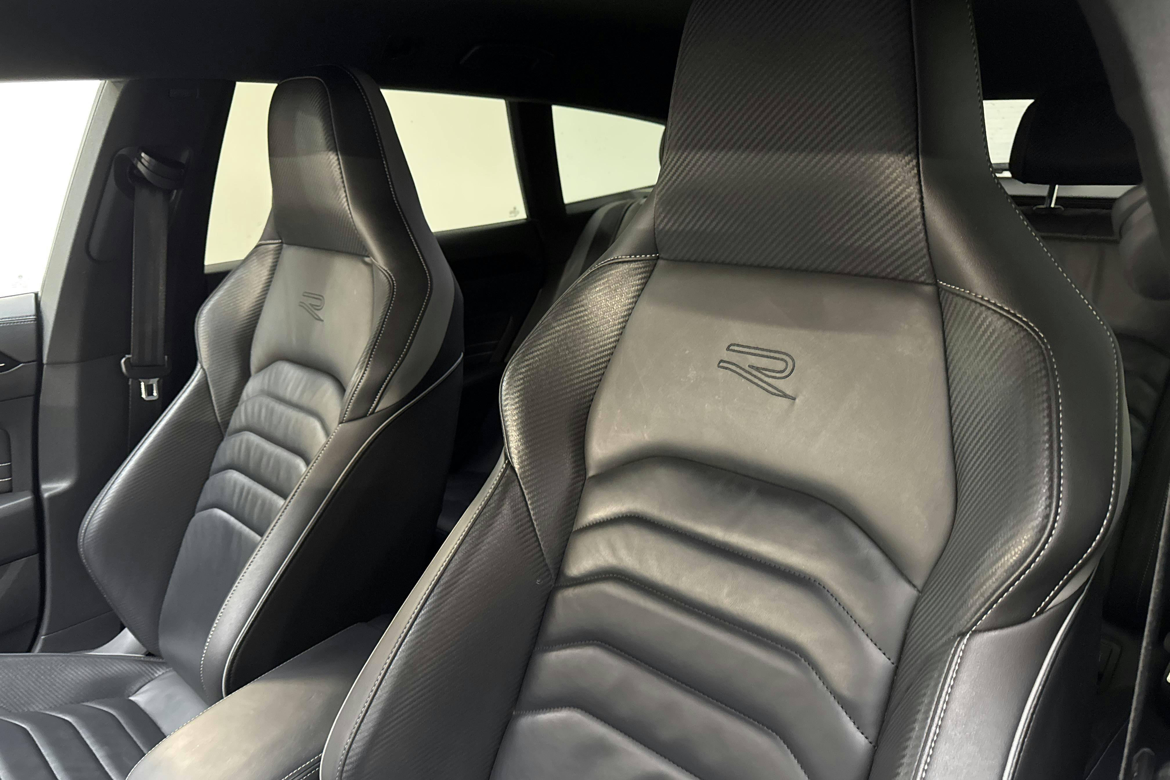 Vehicle Image 17
