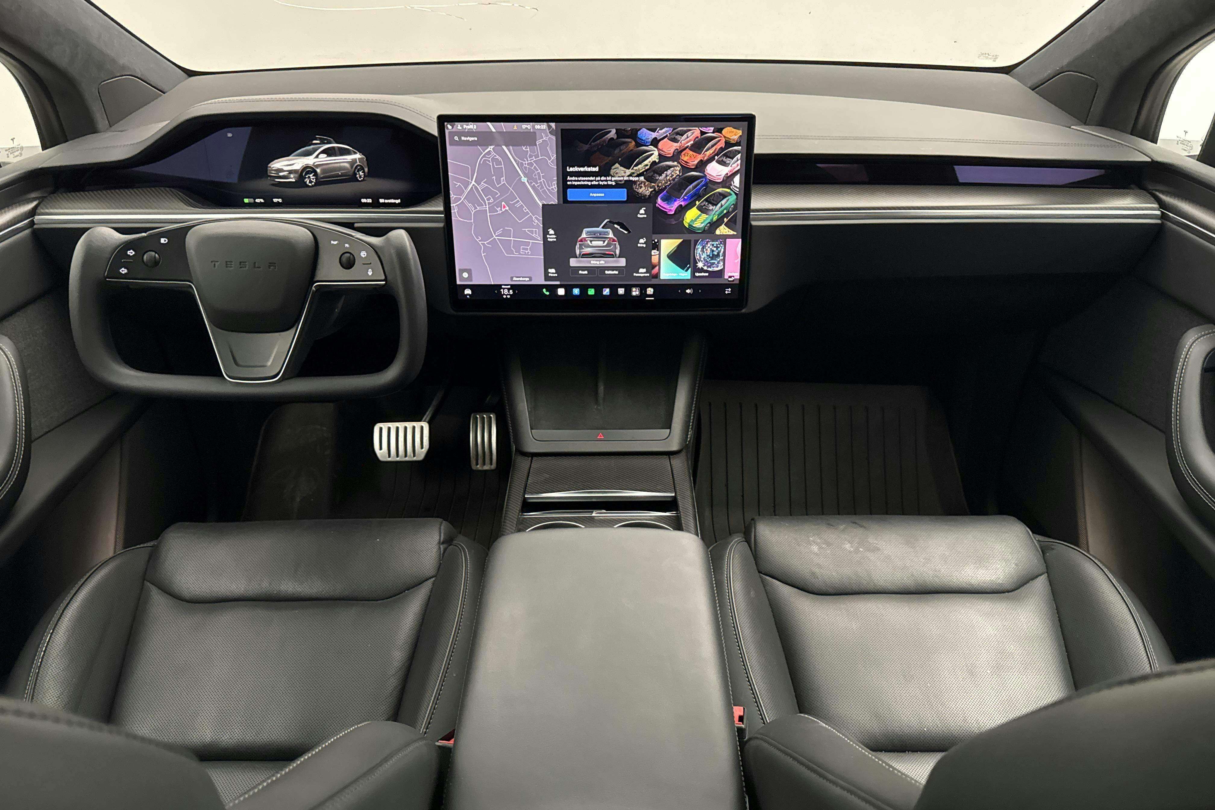 Vehicle Image 6
