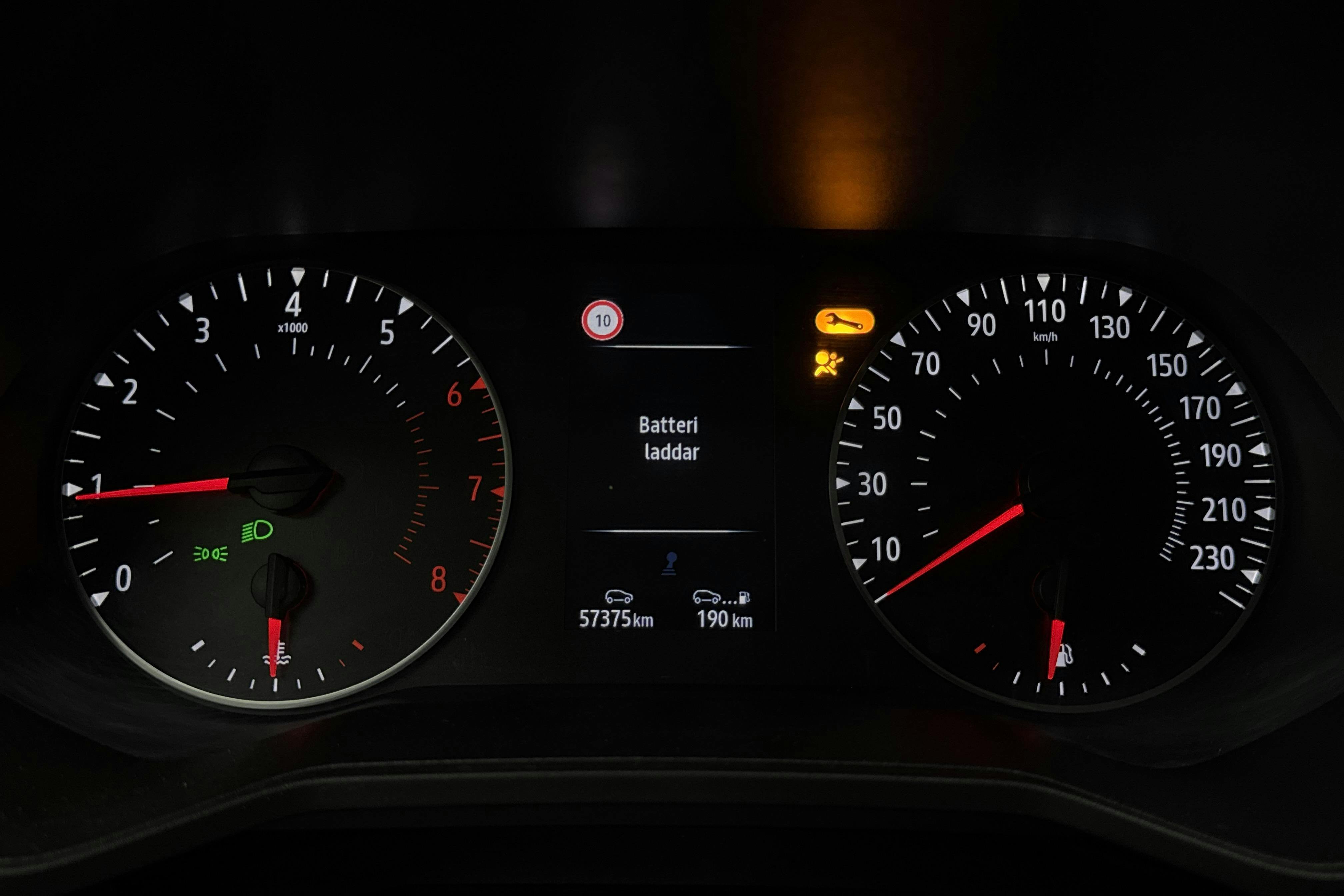 Vehicle Image 10
