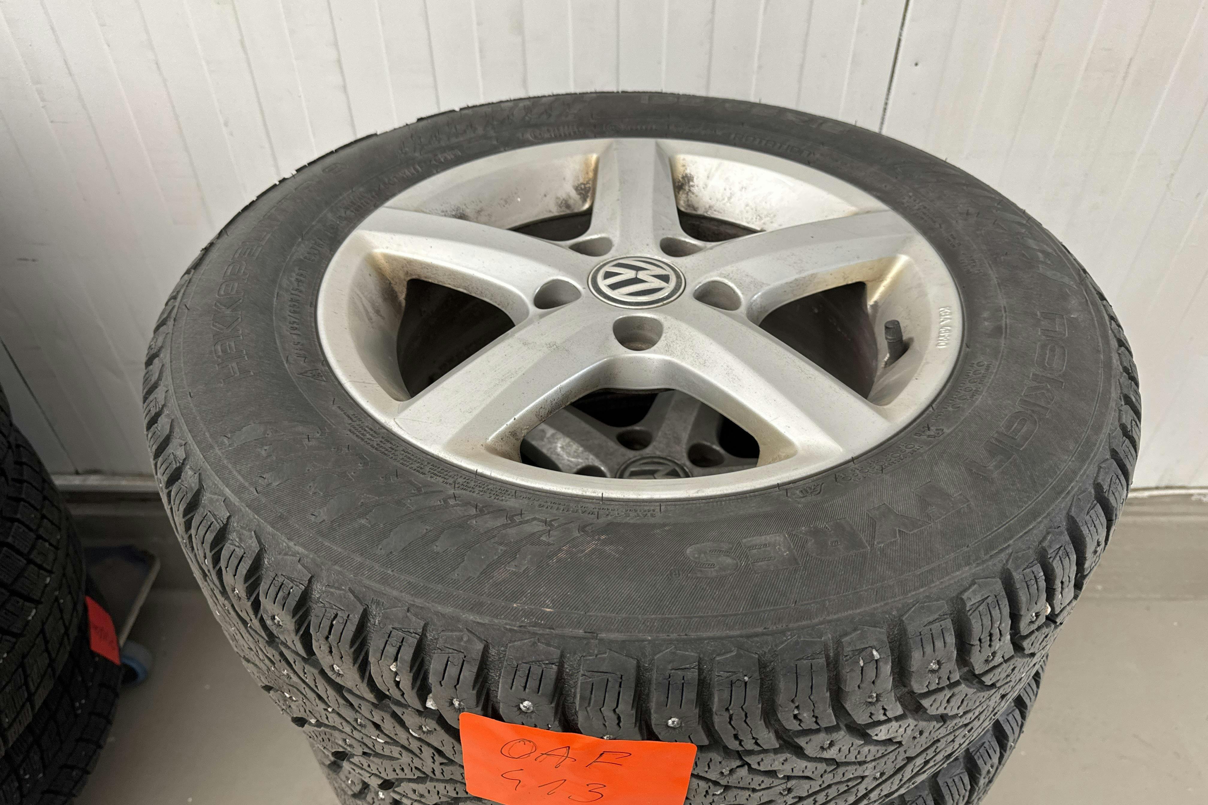 Vehicle Image 15