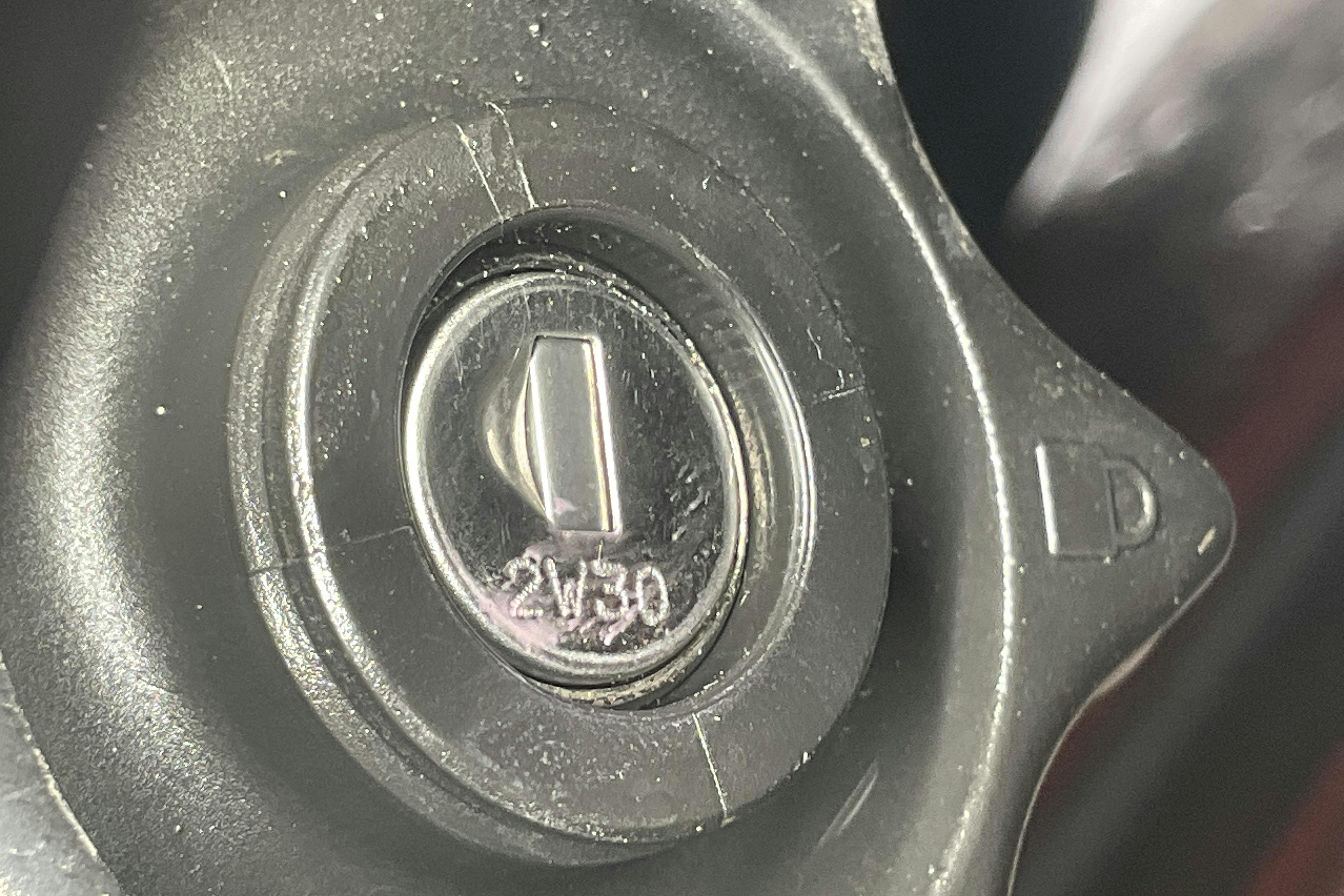 Vehicle Image 21