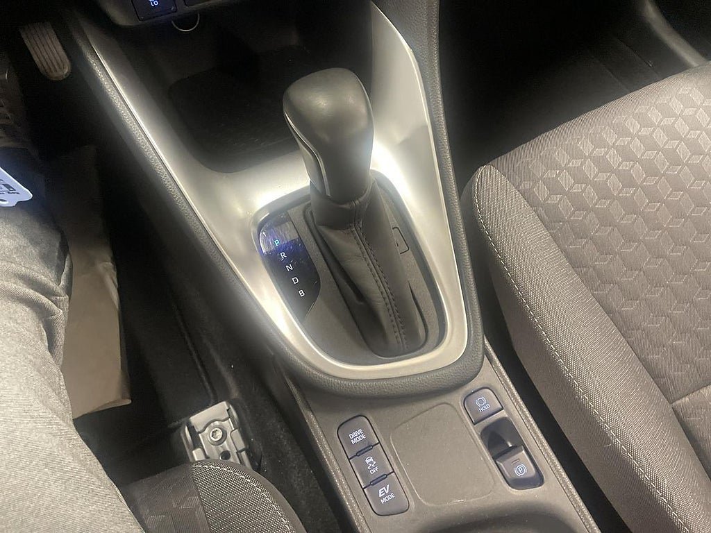 Vehicle Image 18