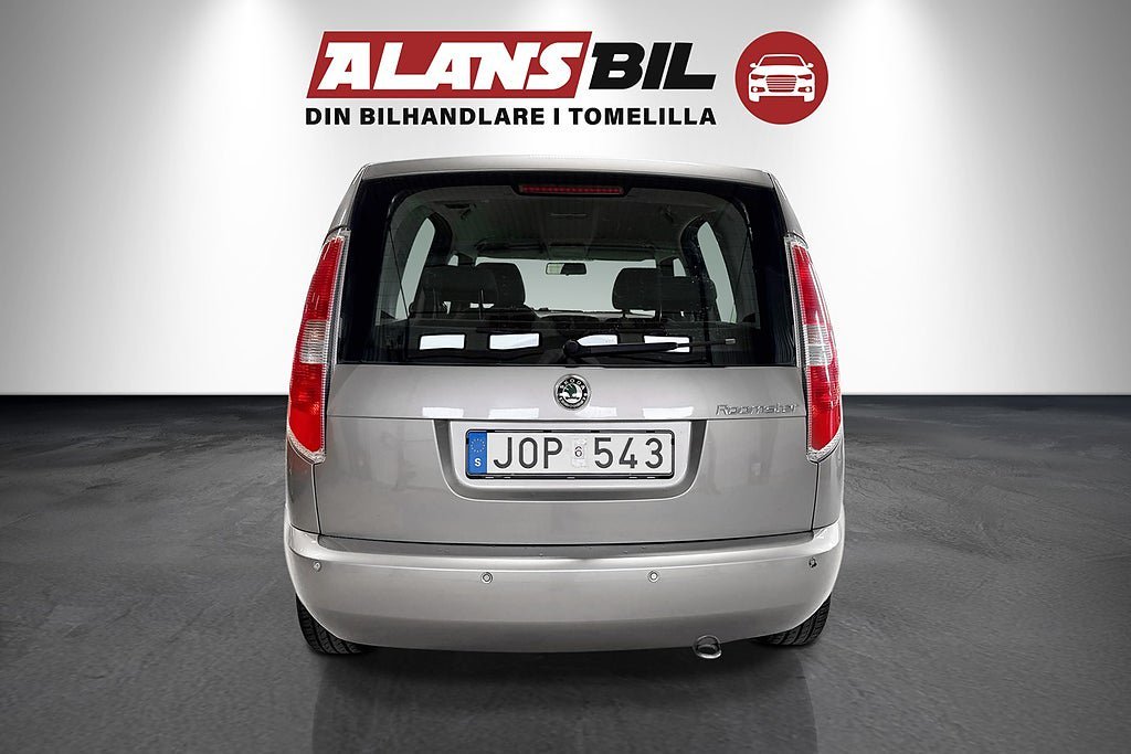 Vehicle Image 4