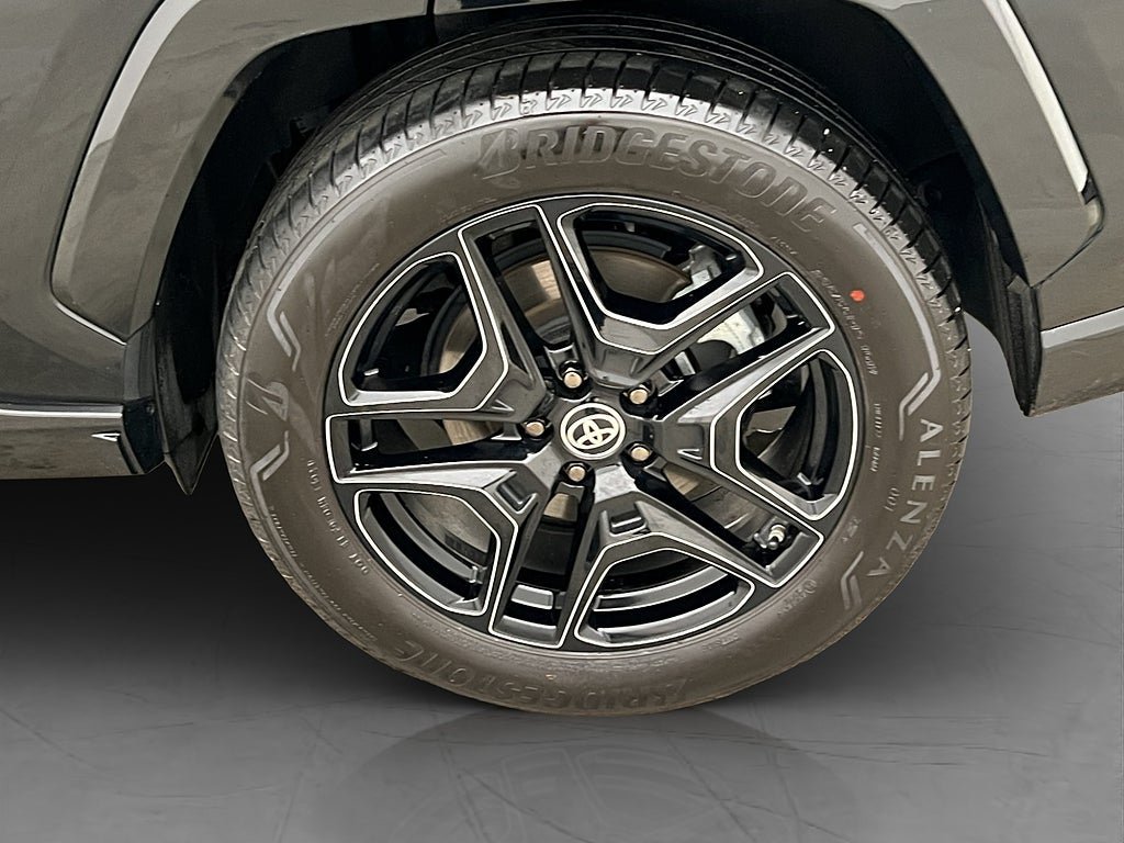 Vehicle Image 36