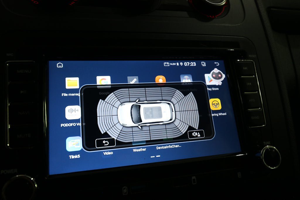 Vehicle Image 12
