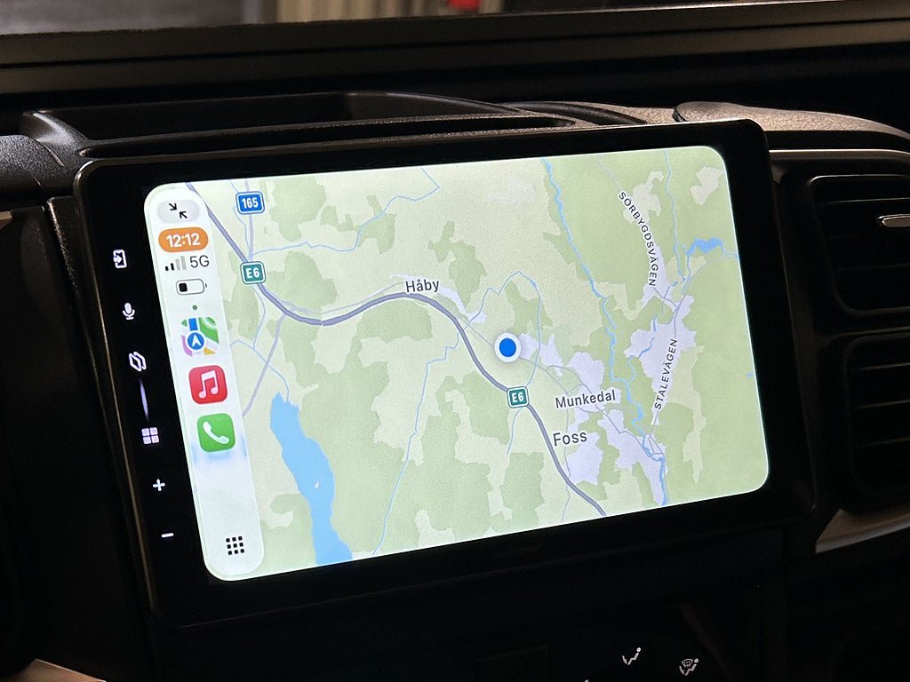 Vehicle Image 32