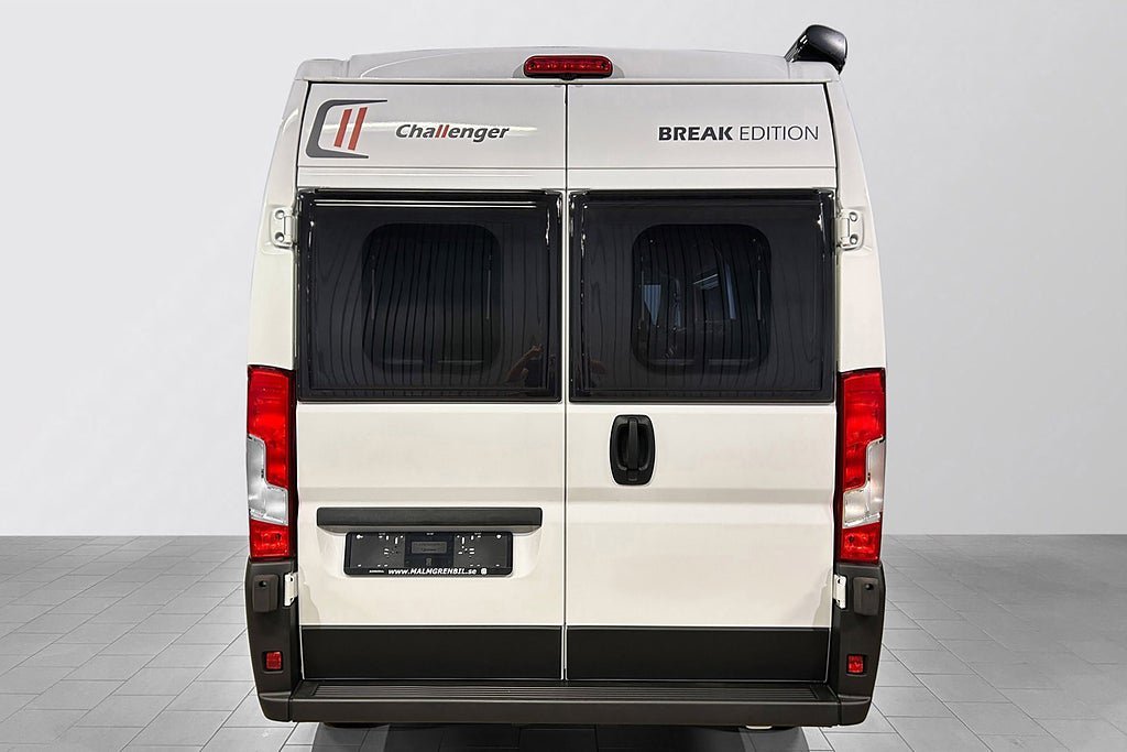 Vehicle Image 33
