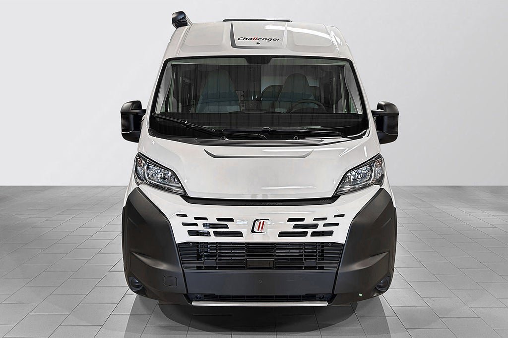 Vehicle Image 38