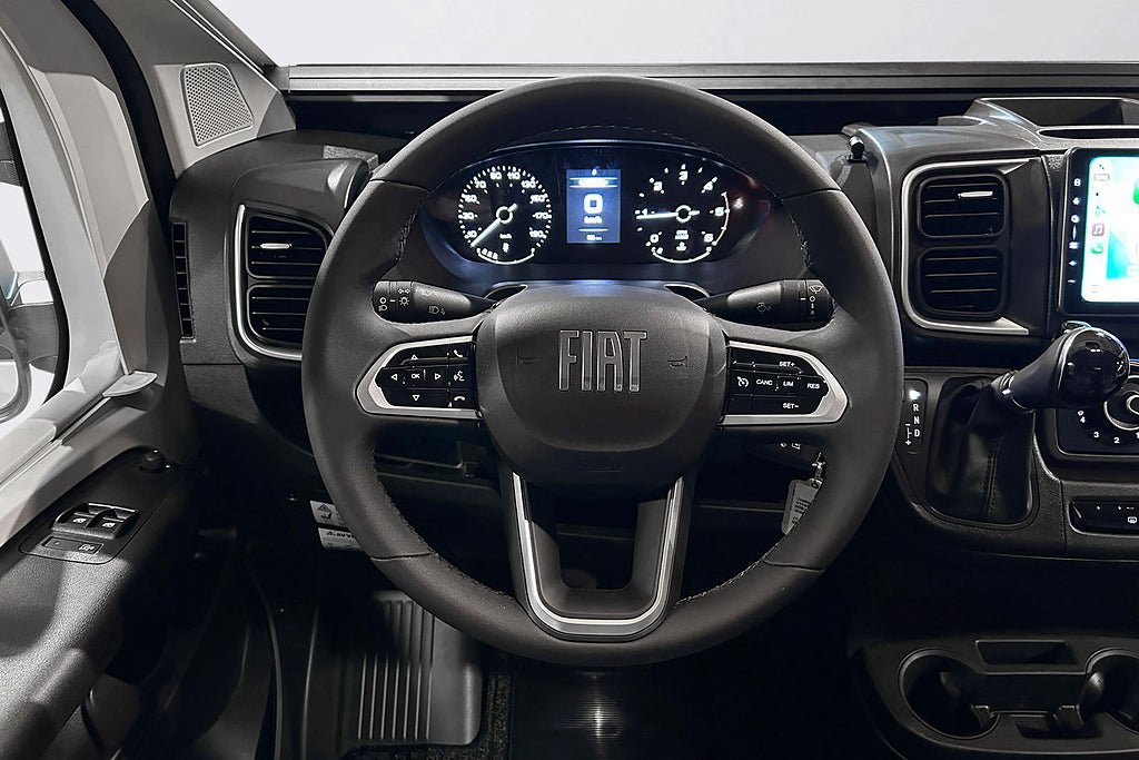 Vehicle Image 41