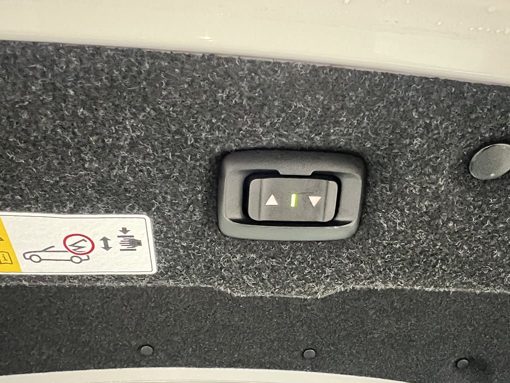 Vehicle Image 33