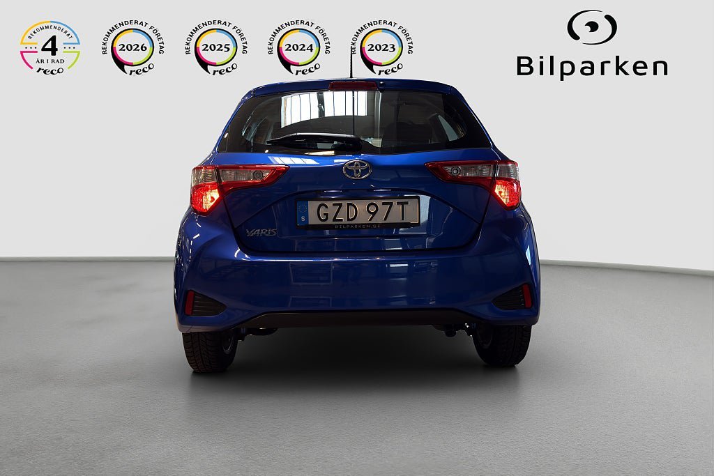 Vehicle Image 6