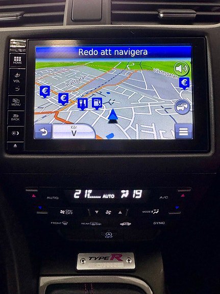 Vehicle Image 26
