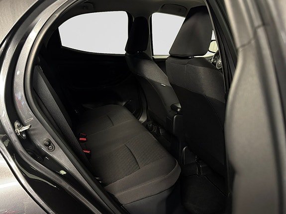 Vehicle Image 22