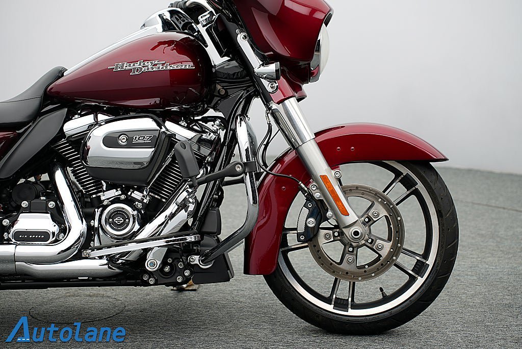 Vehicle Image 12