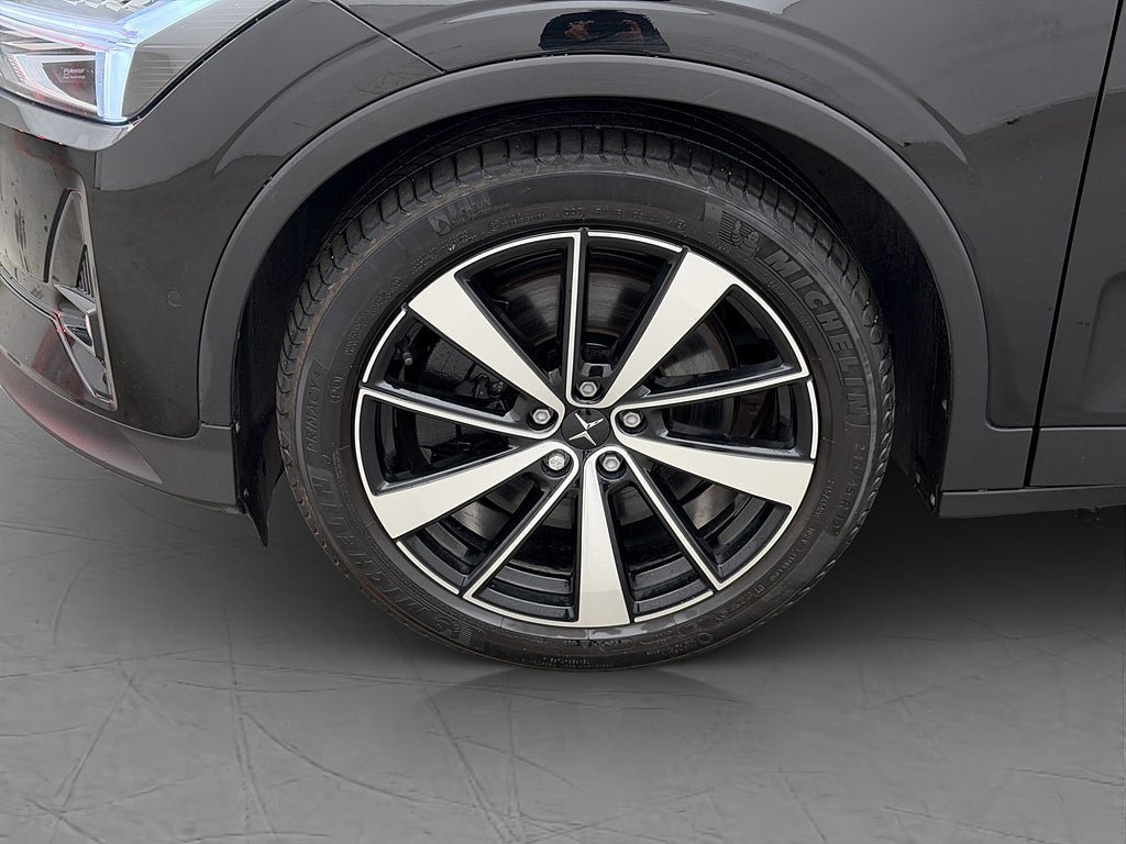 Vehicle Image 32