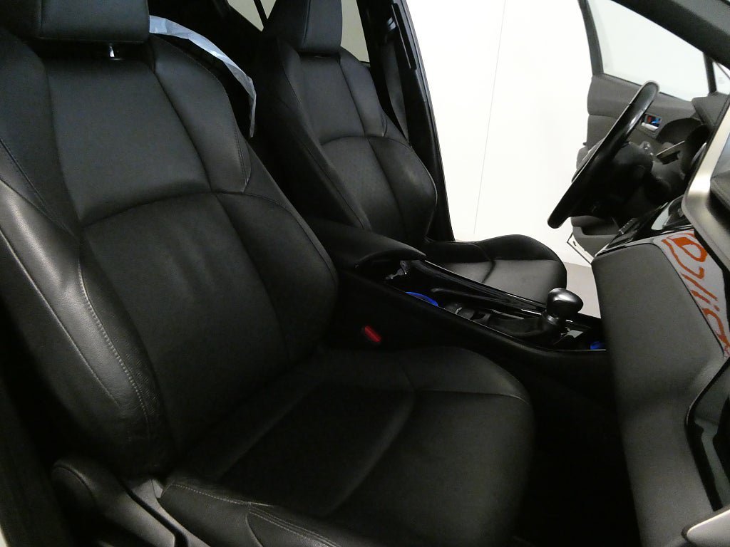 Vehicle Image 17
