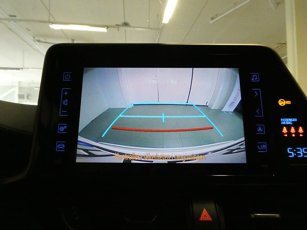 Vehicle Image 19
