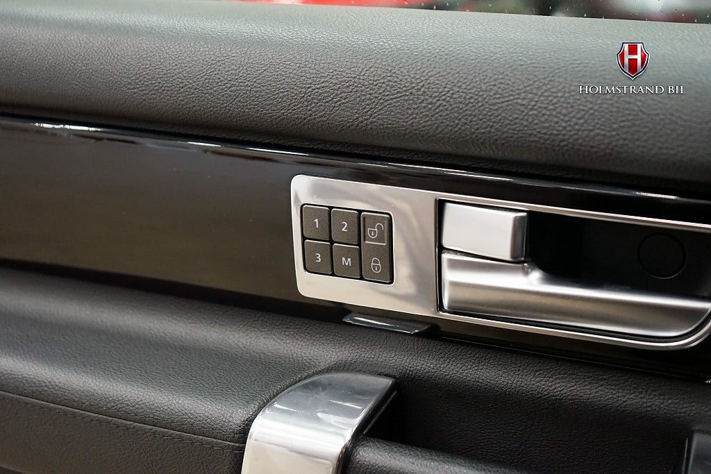 Vehicle Image 24
