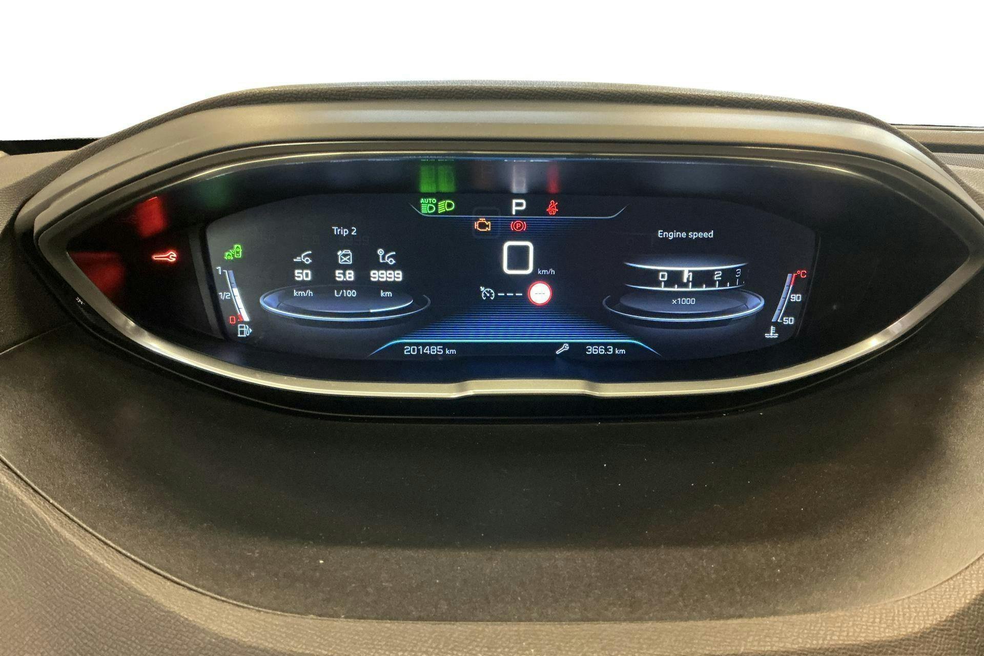 Vehicle Image 11