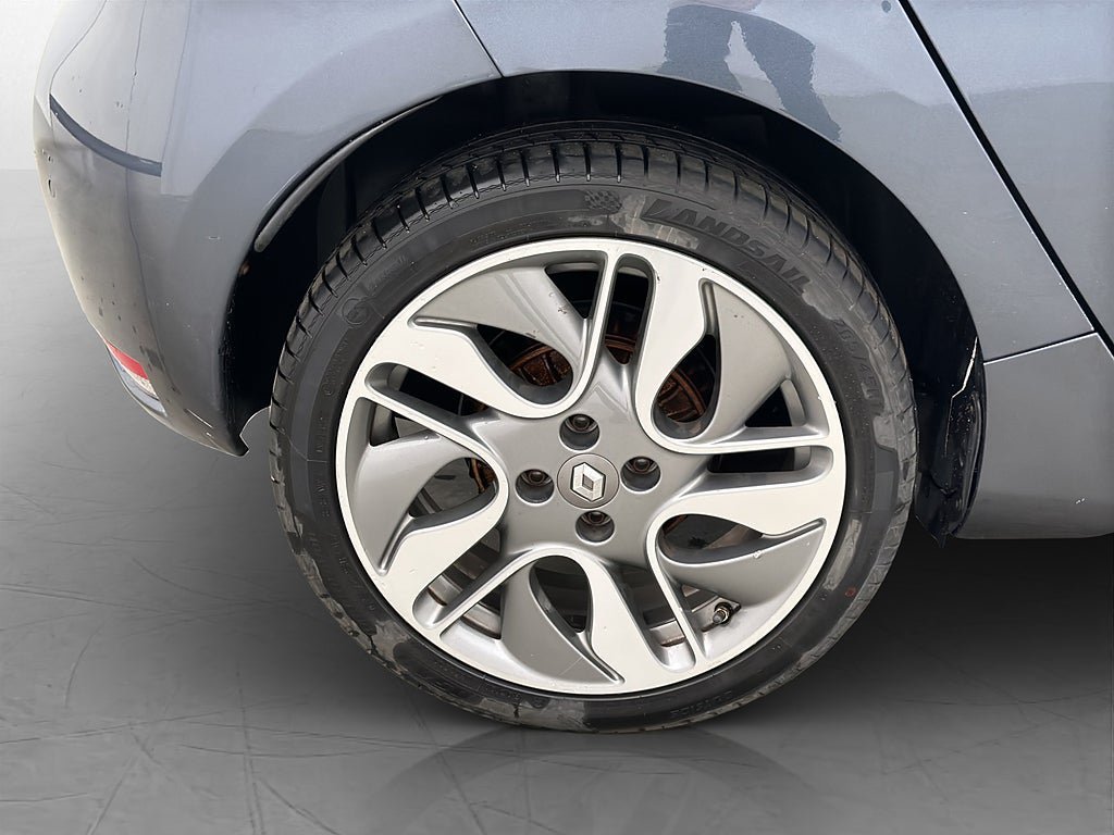 Vehicle Image 31
