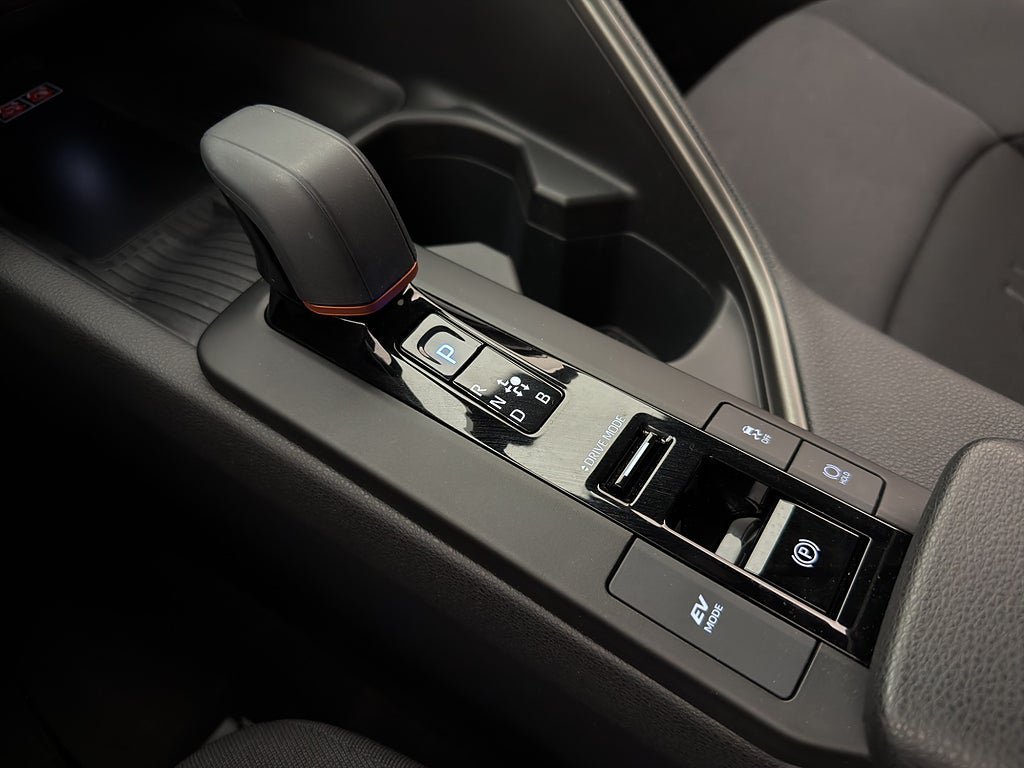 Vehicle Image 23