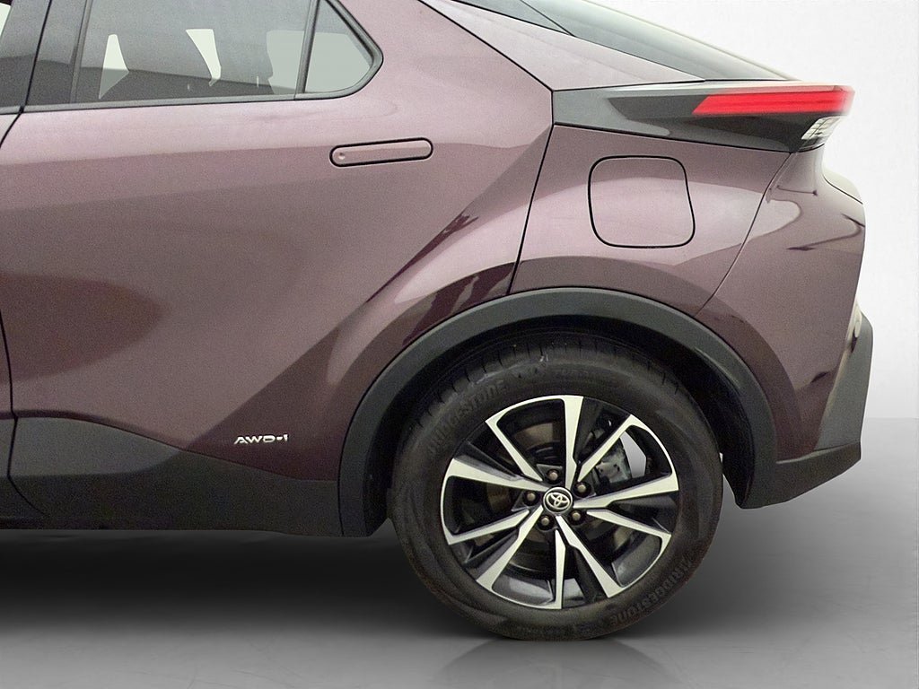 Vehicle Image 30