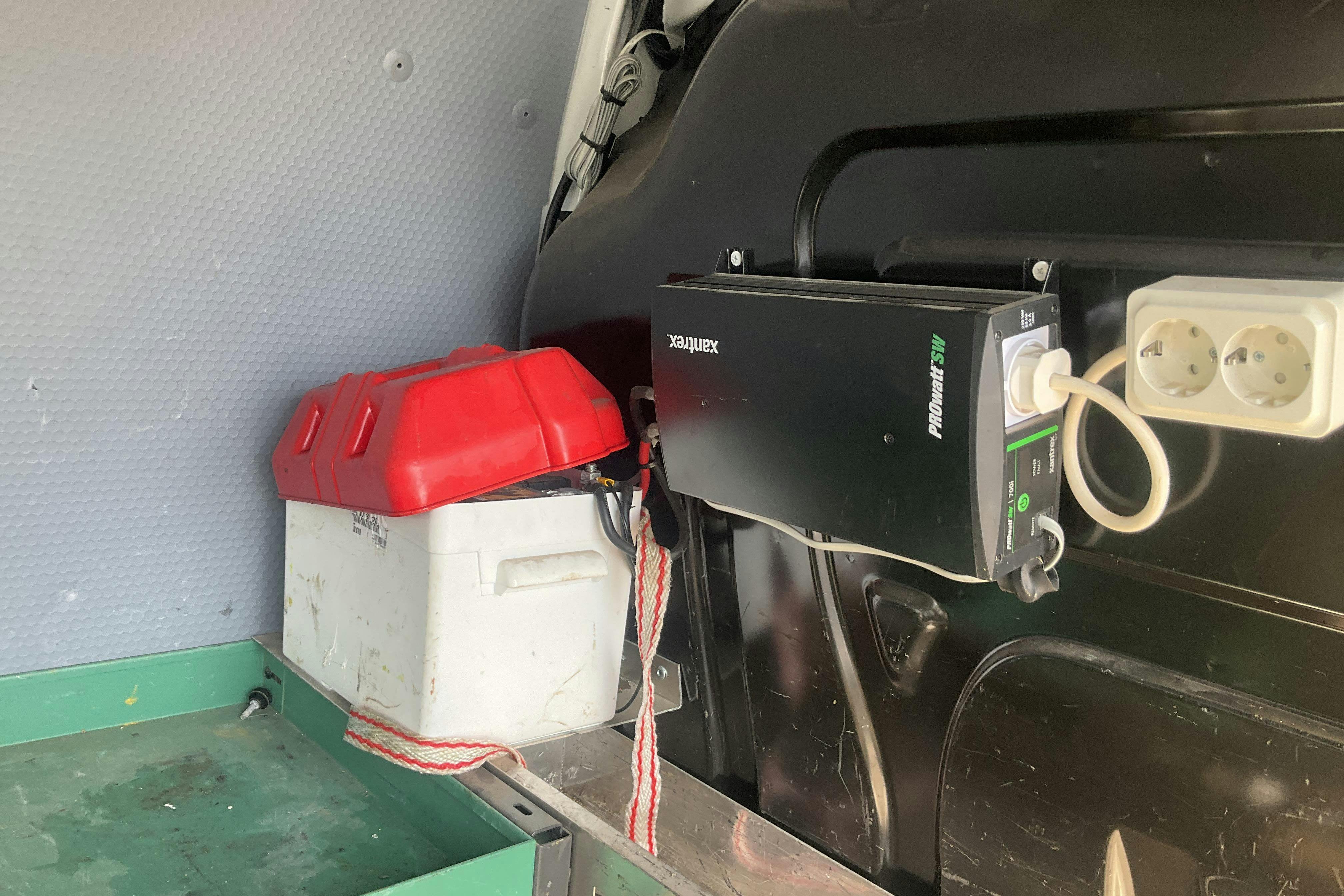 Vehicle Image 11