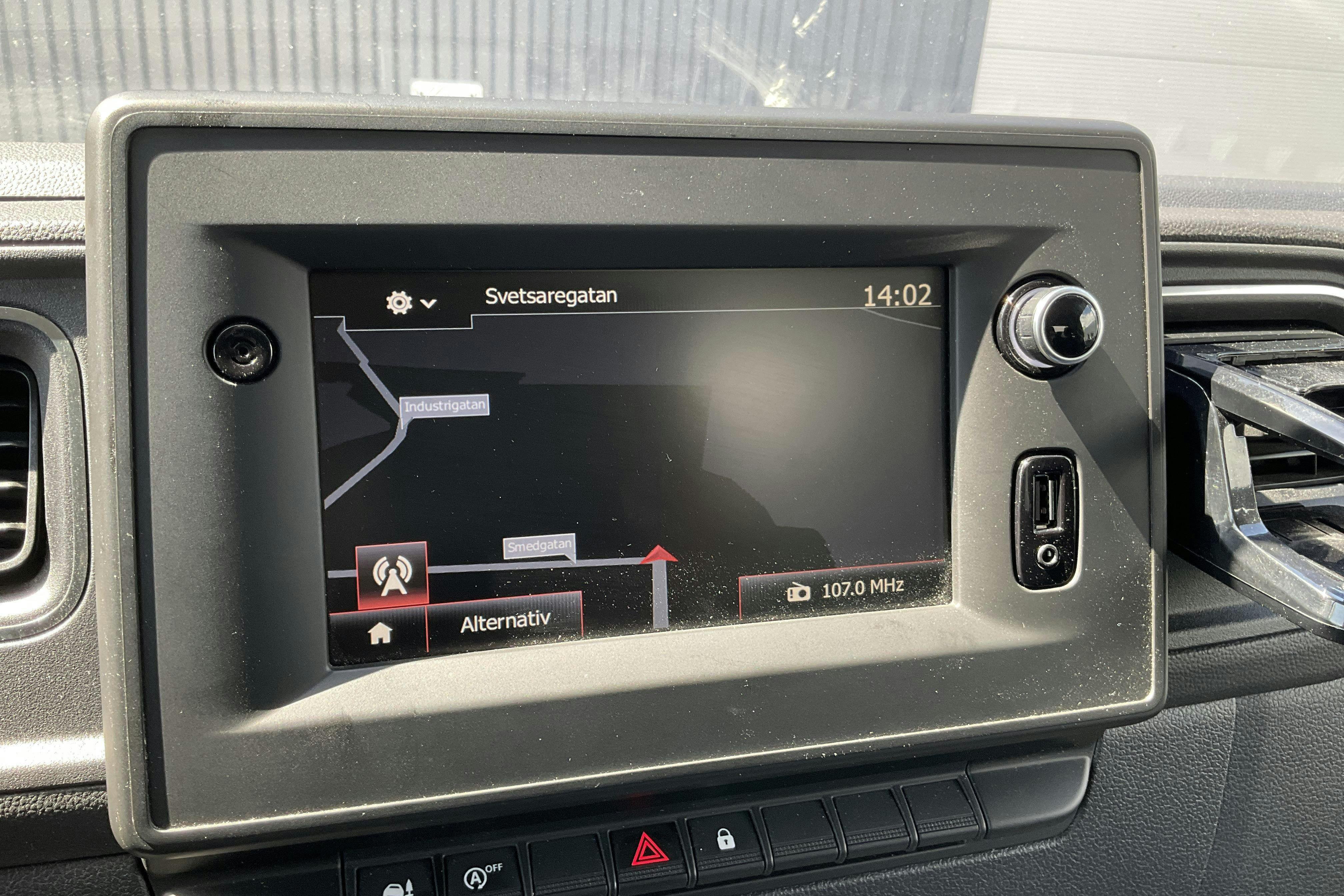 Vehicle Image 10