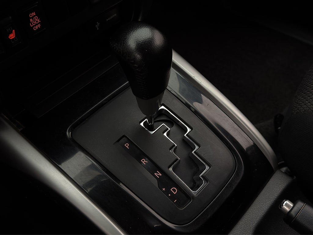 Vehicle Image 24