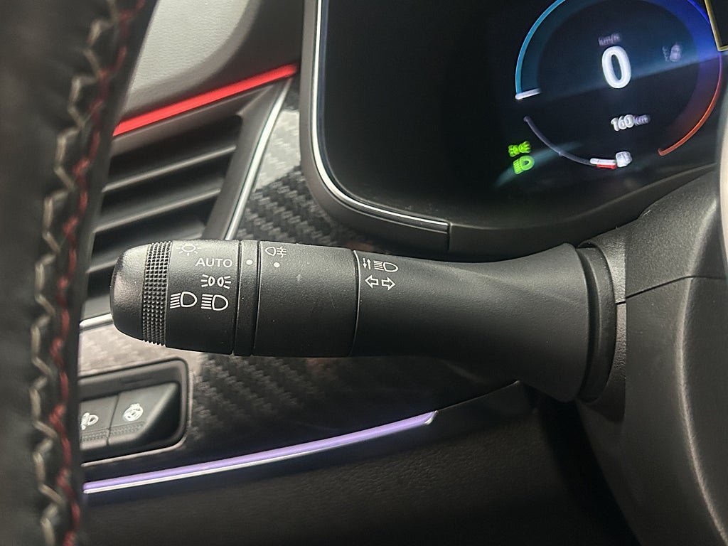 Vehicle Image 28