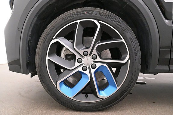 Vehicle Image 26