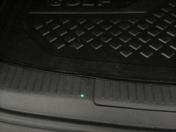 Vehicle Image 28
