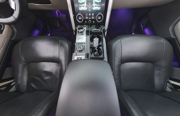 Vehicle Image 18