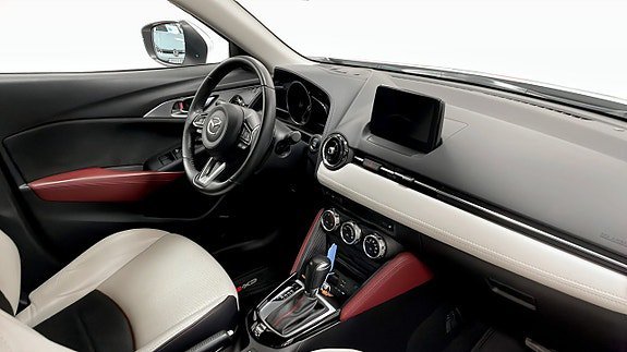 Vehicle Image 11
