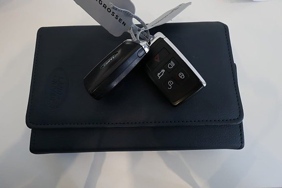 Vehicle Image 37