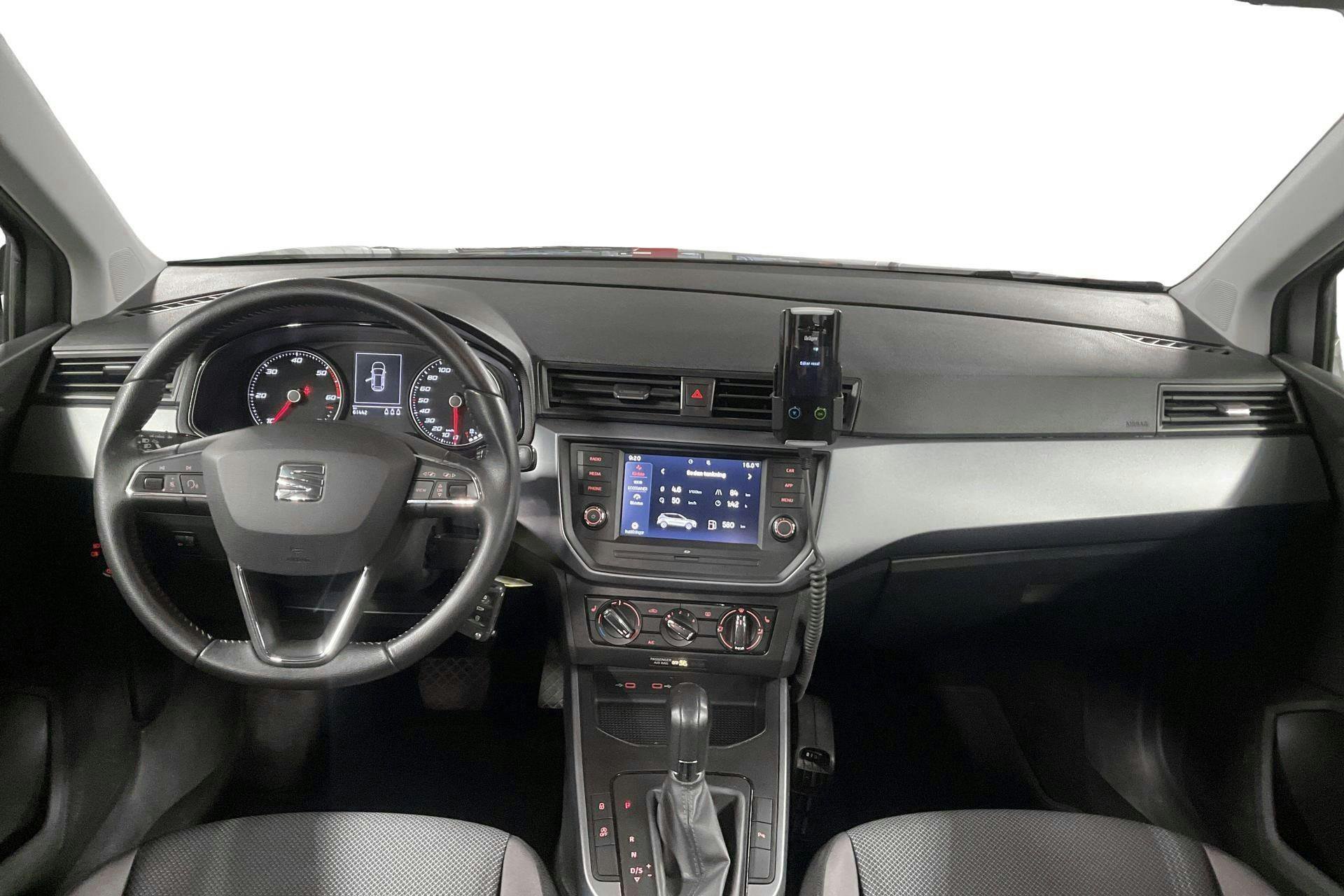 Vehicle Image 6
