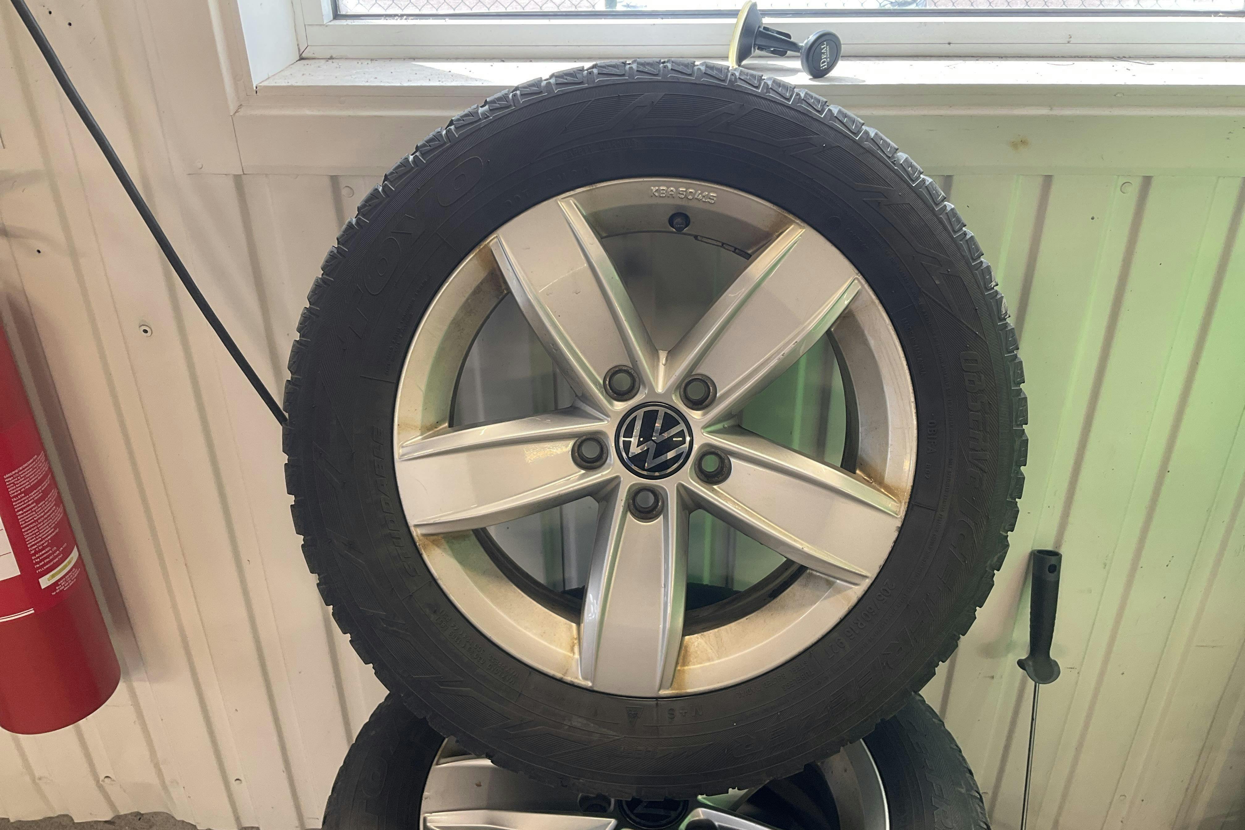 Vehicle Image 13