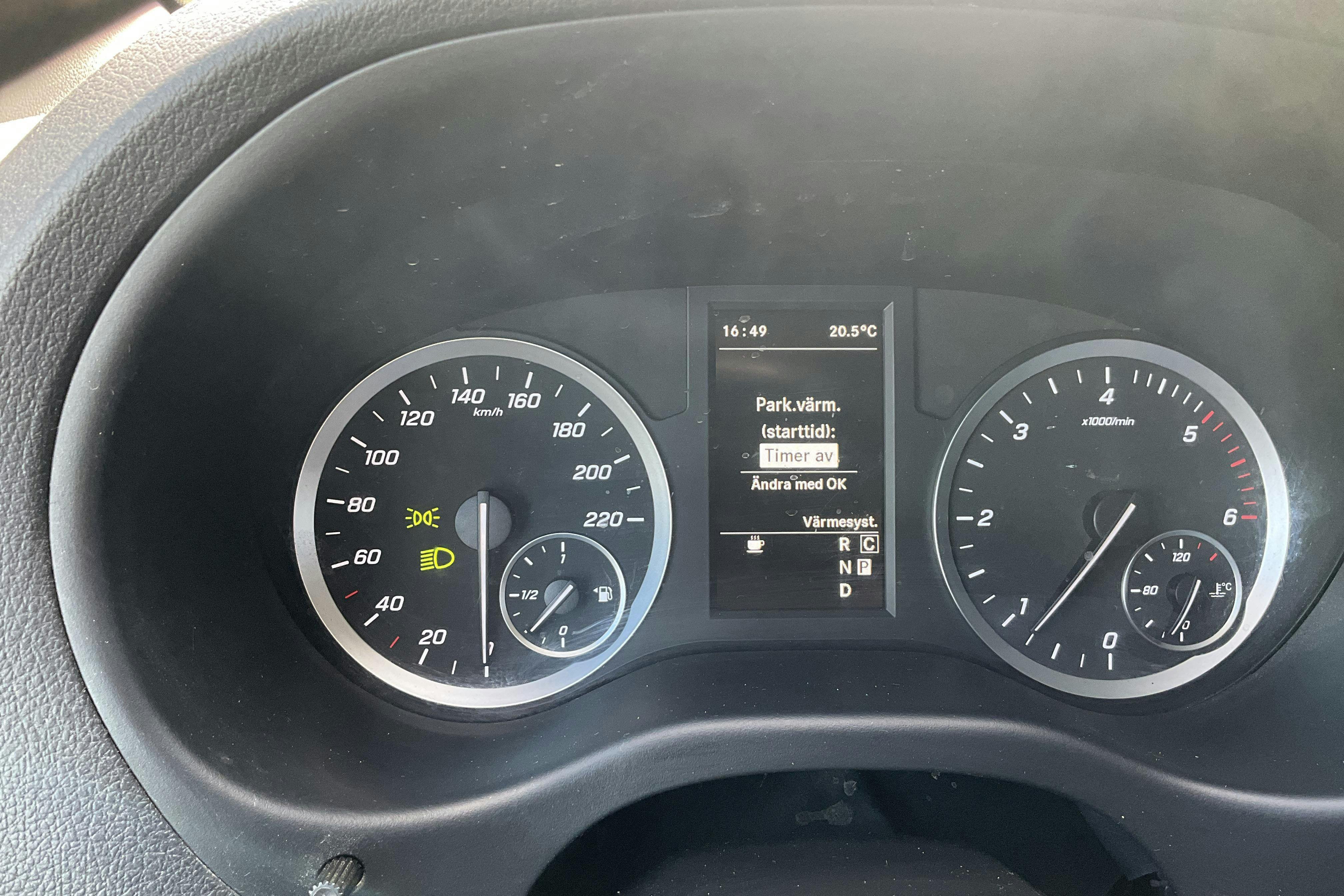 Vehicle Image 13