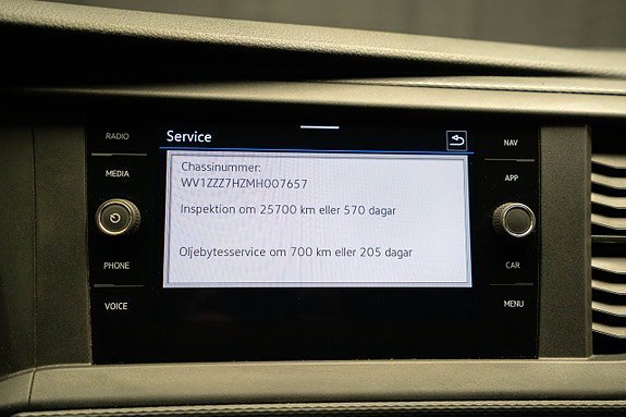 Vehicle Image 21