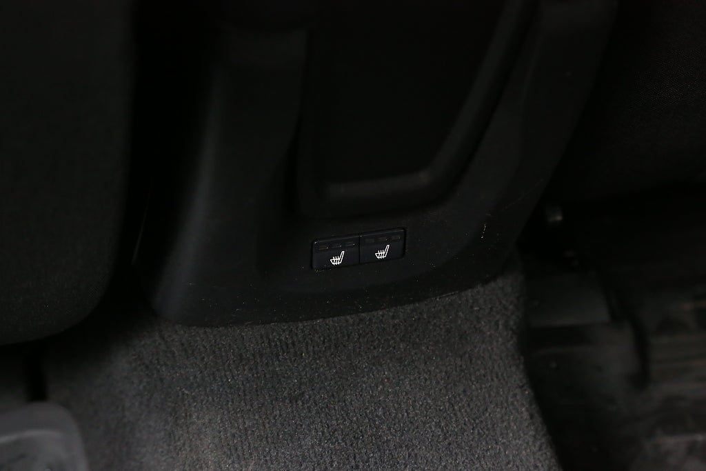 Vehicle Image 27
