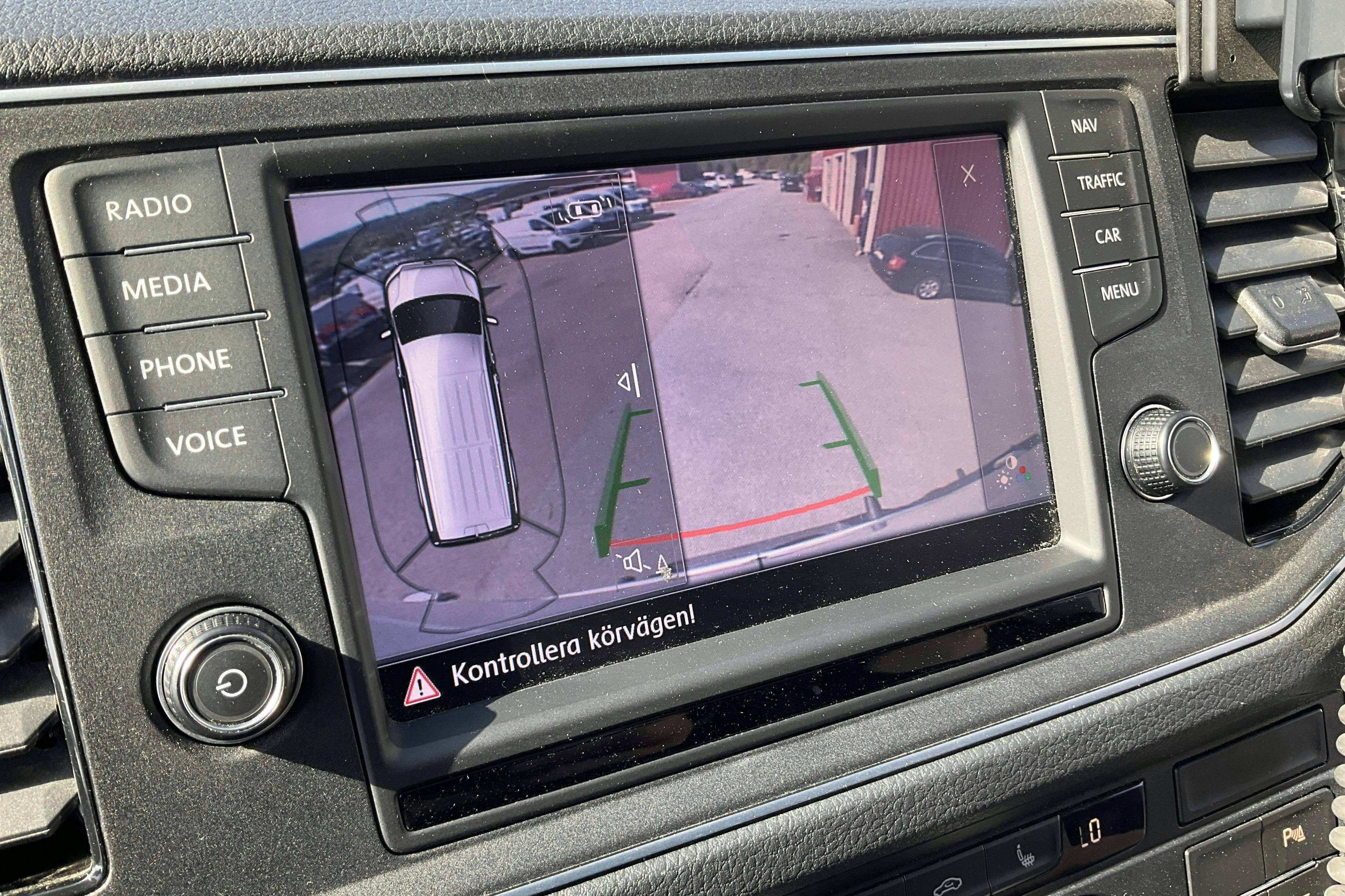 Vehicle Image 14