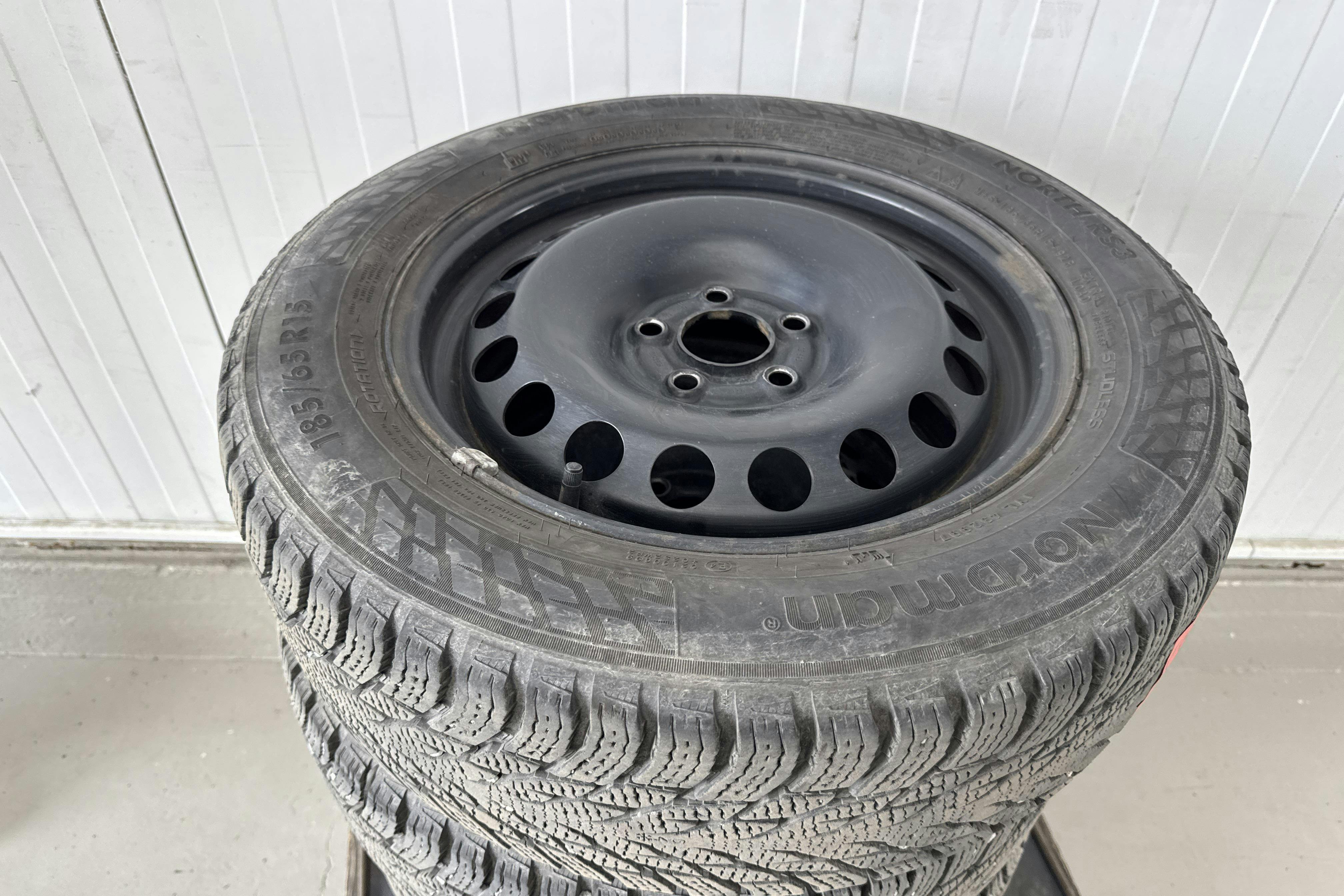Vehicle Image 11