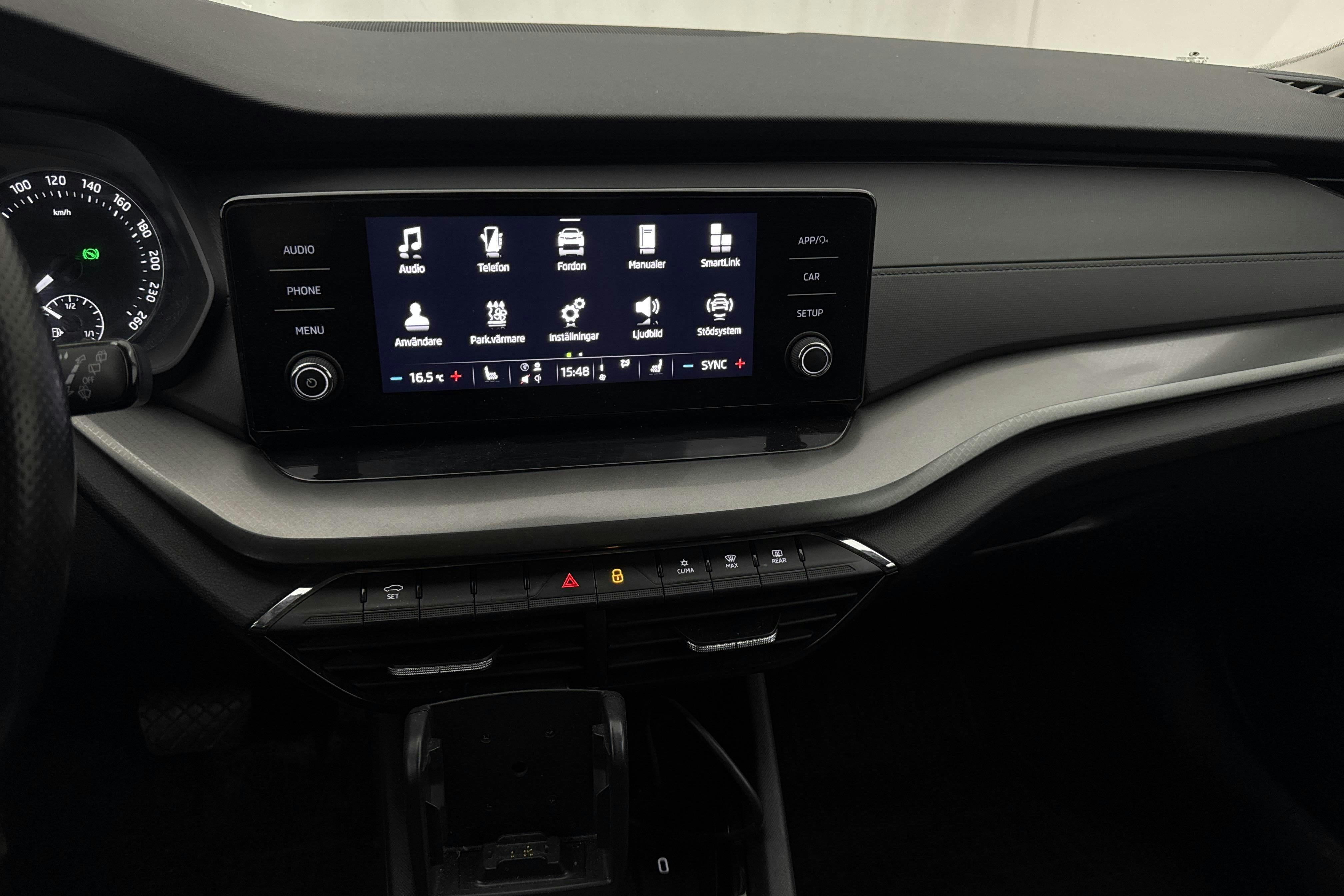 Vehicle Image 13