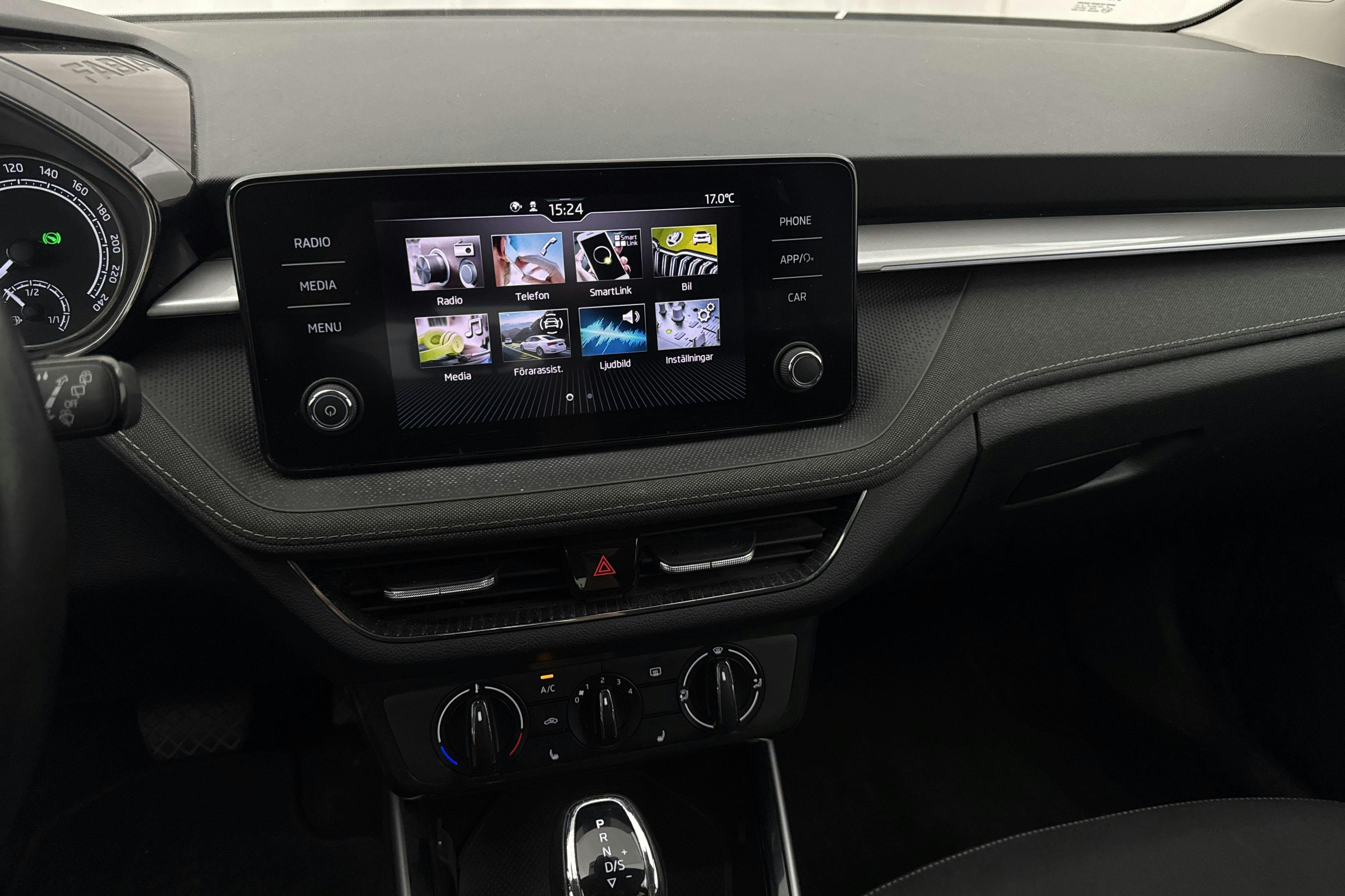 Vehicle Image 13