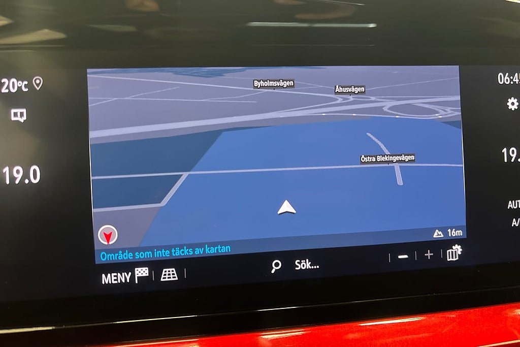 Vehicle Image 16