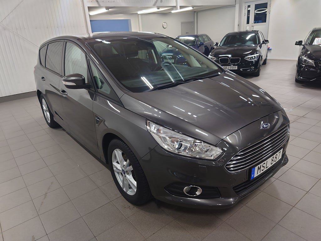 Vehicle Image 7